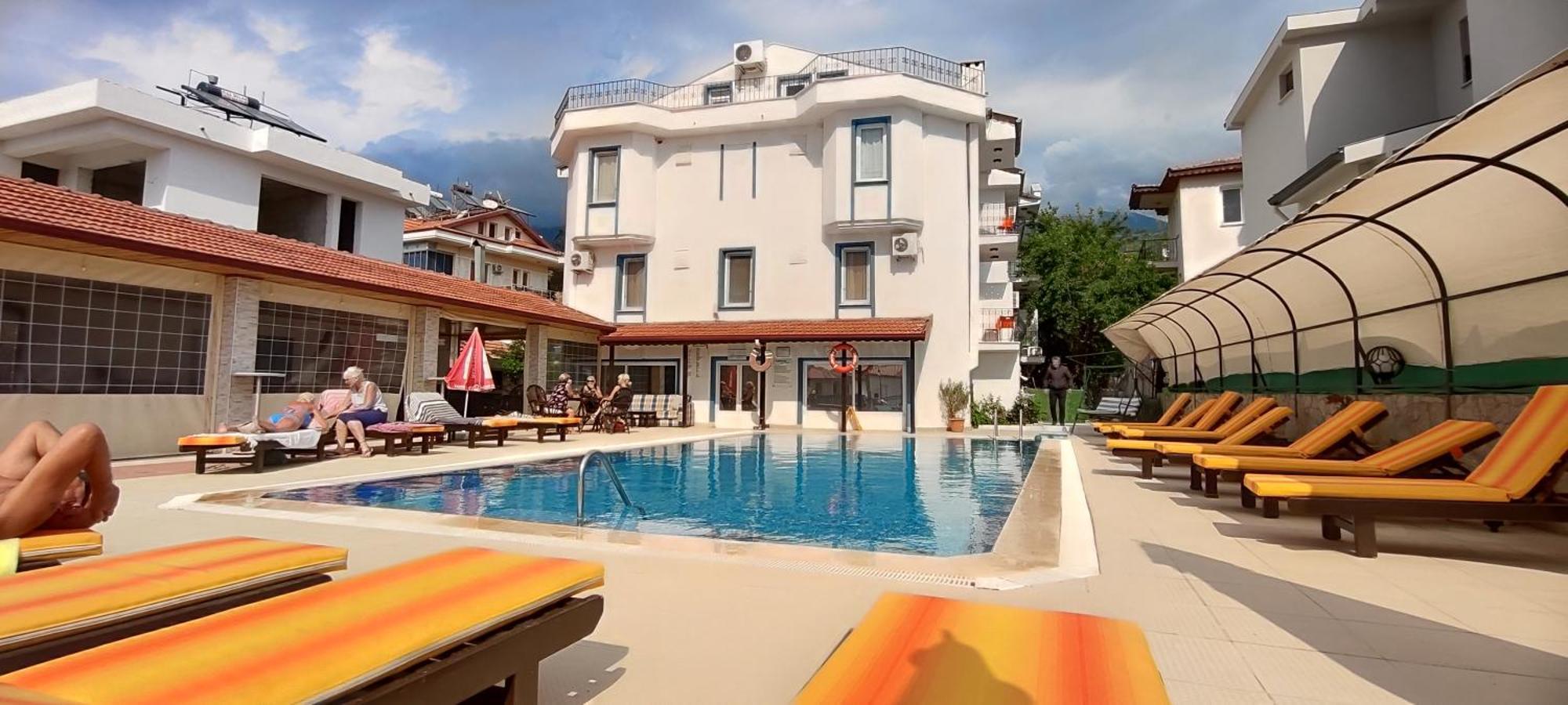 California Apart Otel Öludeniz Exteriör bild